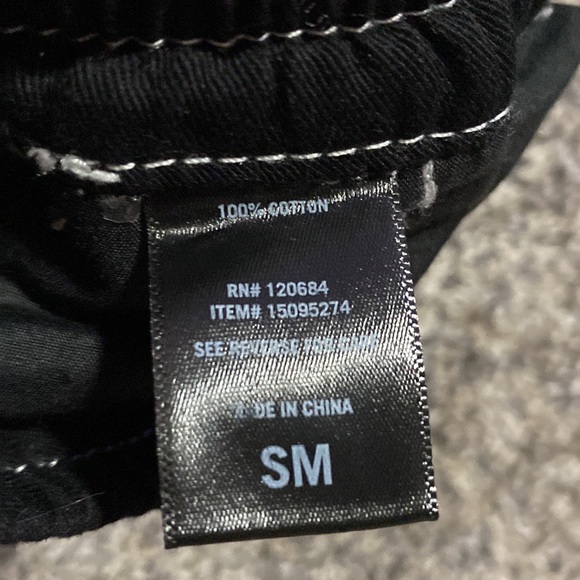 Two cargo pants - Picture 5 of 9